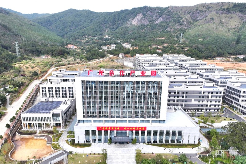 经济大省挑大梁·行进福建｜龙岩：融湾入海乘风起 “金色引擎”“链”动能(图8)