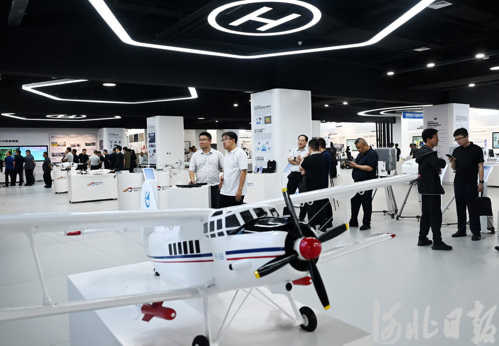 京津研发河北转化助力低空交通“高飞”——雄安低空交通创新技术应用大赛决赛探访(图1)