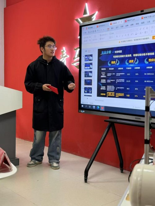 计量学子研发无人机起落架低空物流技术再添新突破(图3)