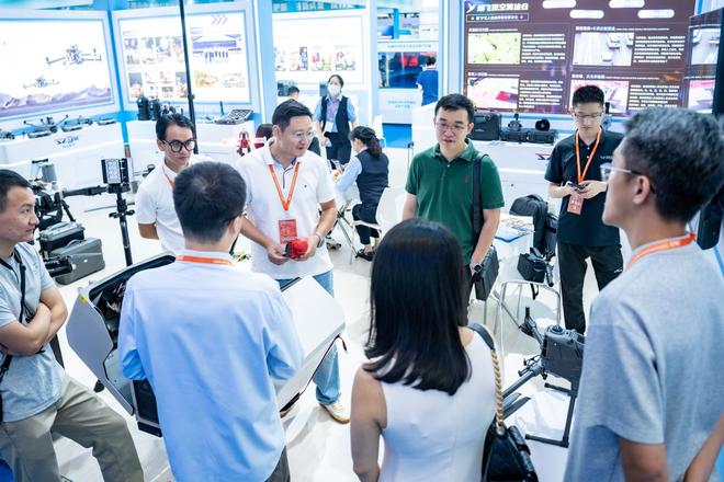 “低空+应急”深圳应急展南山“低空黑科技”守护城市安全(图5)