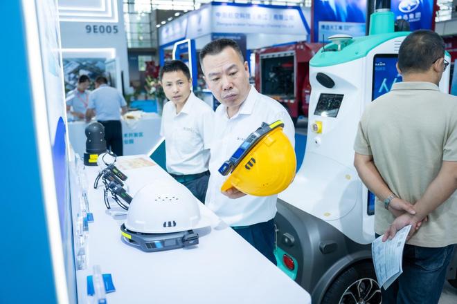 “低空+应急”深圳应急展南山“低空黑科技”守护城市安全(图8)