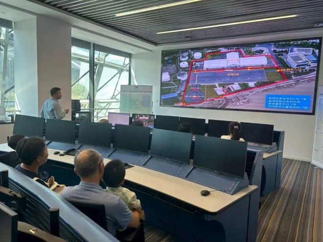 低空经济“飞入寻常百姓家”TA们共筑“天空之城”(图3)