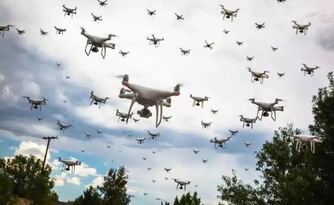 俄轰炸机被批量摧毁美媒担忧：将来若介入武统美军下场相同(图12)