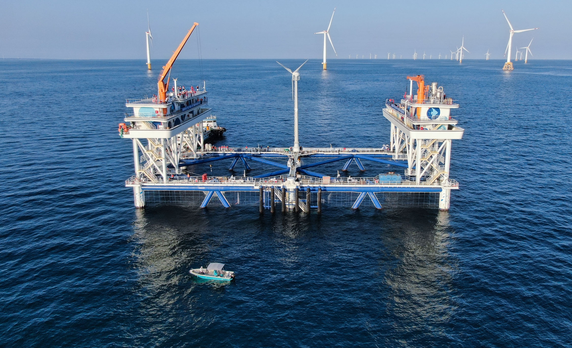 以数实深度融合加快培育发展新质生产力