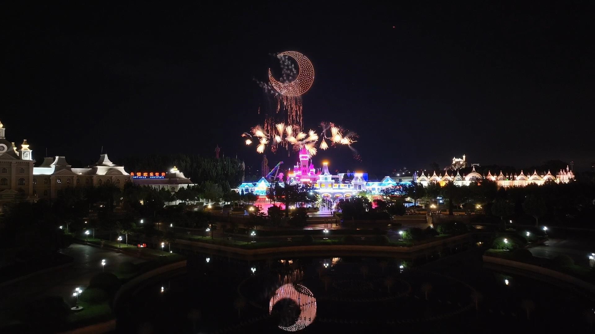 无人机编队表演技术演进：从单一灯光到多元挂载的全场景时代(图6)