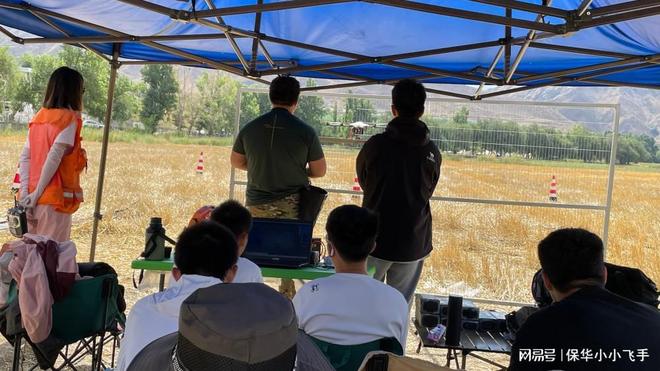 新疆无人机培训]无人机图传：射频技术撬动千亿市场的无形之翼(图3)