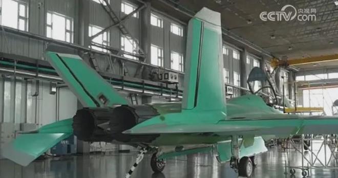 自信！歼-35生产线公开中国五代机全面跨越