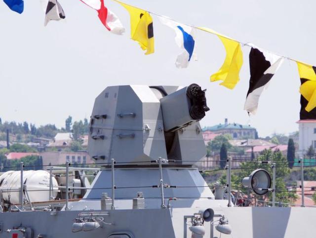 面对美国航母编队中国无人机蜂群可让航母防空系统无处下手！(图3)