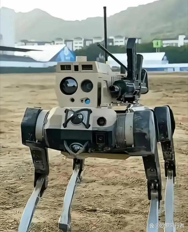 中国不断优化升级人机协同战法 无人装备实现体系融合(图2)