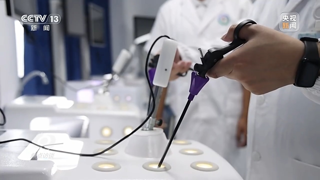 焦点访谈丨专业“上新” 人才“出新” 探寻教育新赛道(图14)