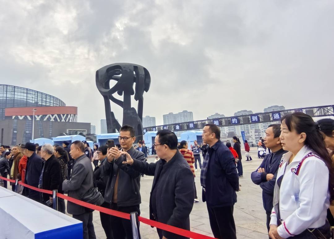川蜀大地竞逐“空中测绘师” 全国无人机技能大赛在达州市通川区举行(图2)