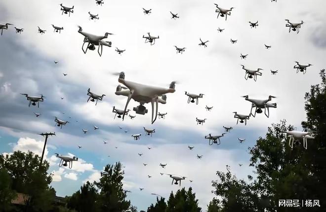 中国反无人机放大招以蜂群拦截蜂群比激光、微波武器更香！(图2)
