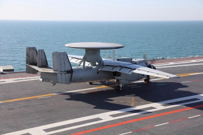 中国三舰岛无人机航母颠覆传统设计美媒费解背后暗藏军事技术创新密码(图1)