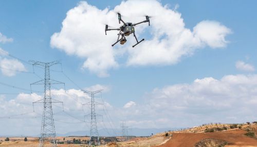 决胜低空：2025军用无人机蜂群实时3D建模技术发展(图2)