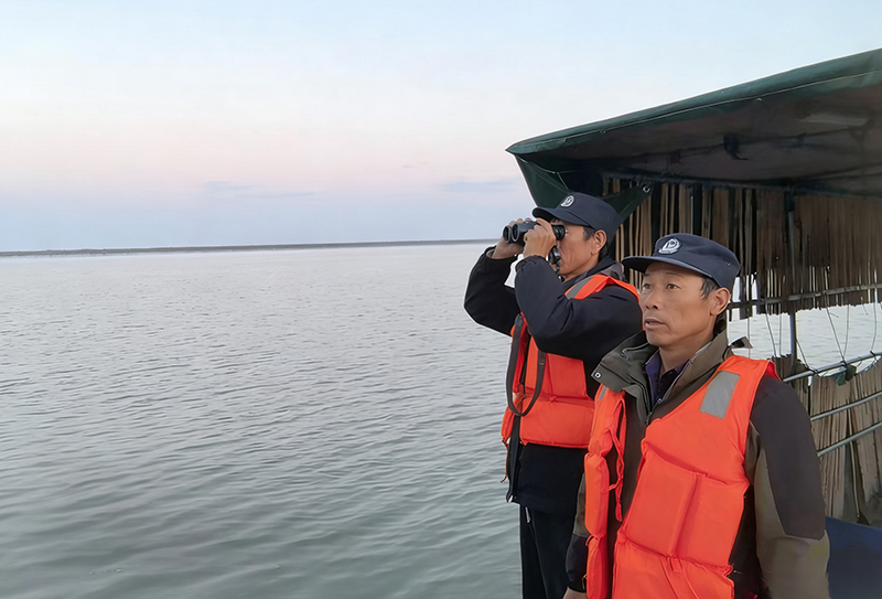 “守护”的答卷写在碧水之上