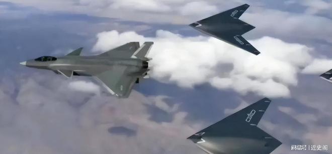 美机被驱离！解放军演练斩首行动多种先进武器参演(图10)