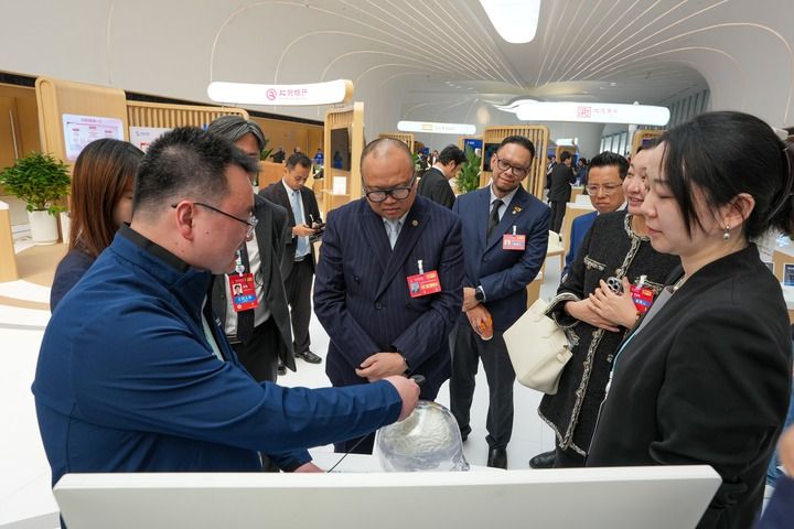 中国经济圆桌会共话科技创新与产业创新深度融合(图9)